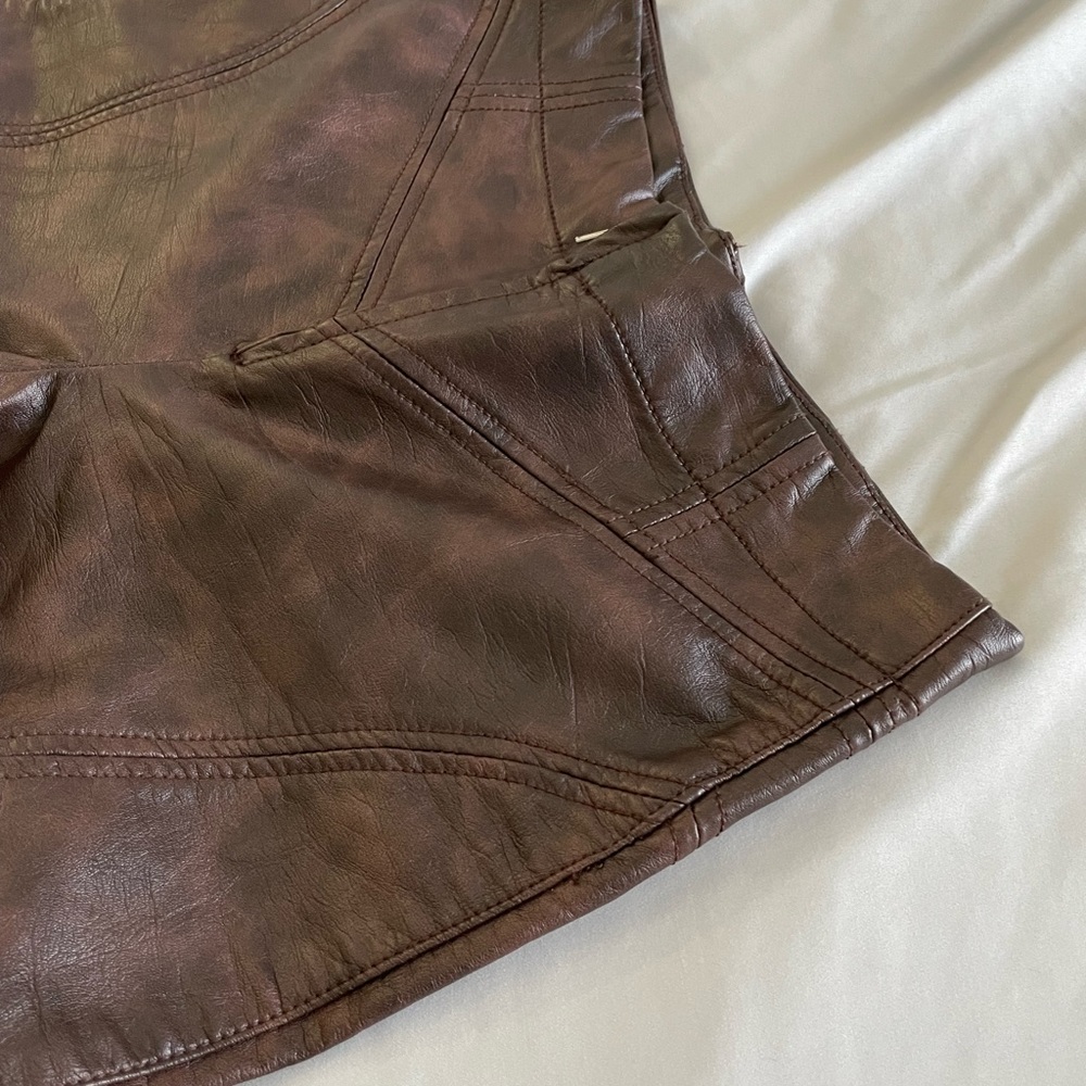 NWOT β¨ | URBAN OUTFITTERS FAUX LEATHER PANTS π - Picture 15 of 16